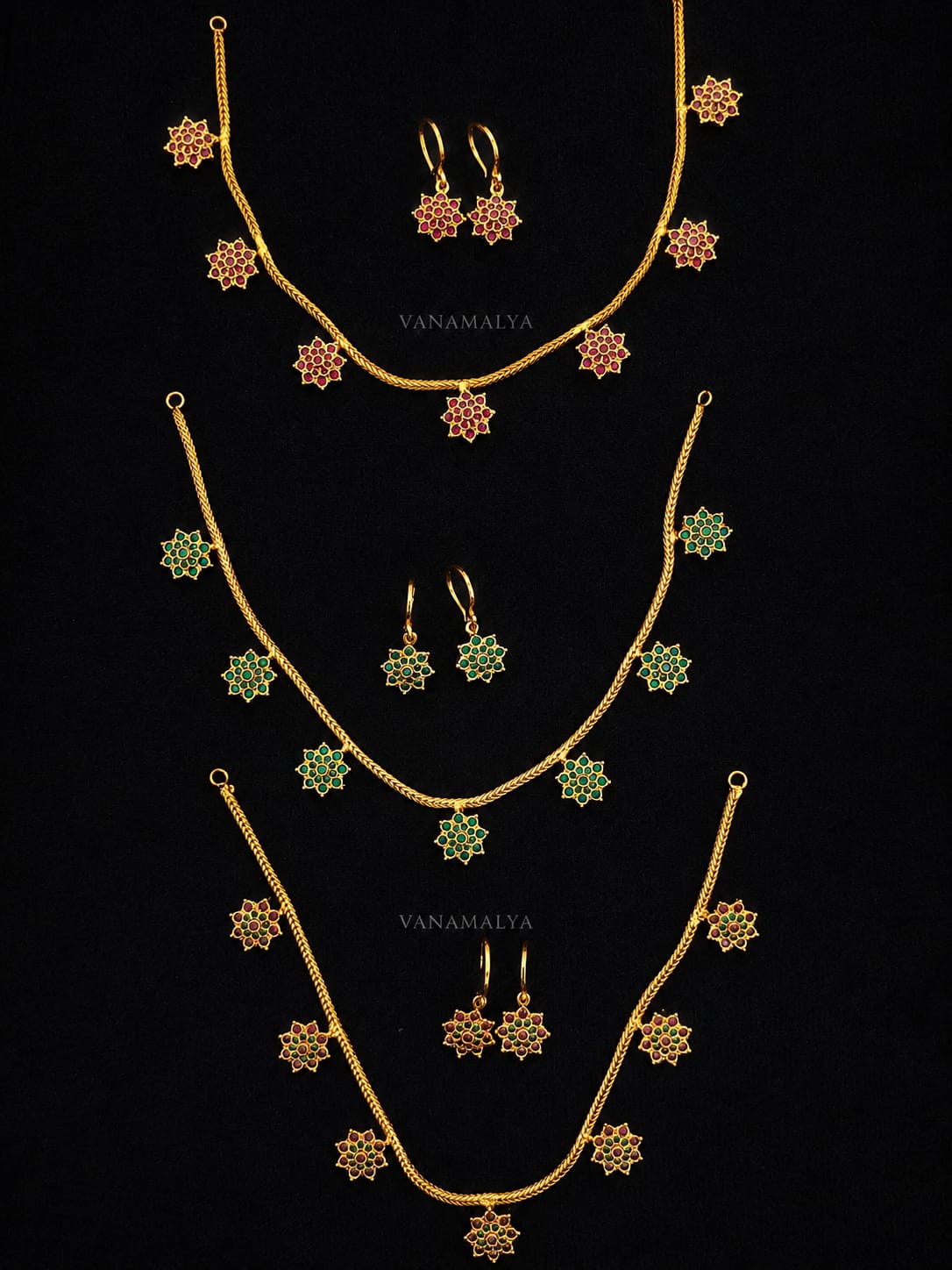 Manjari Necklace — view 2